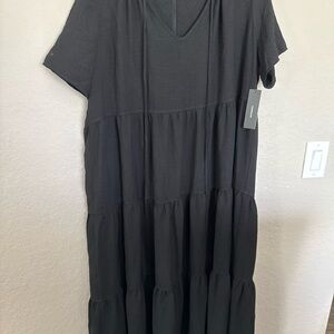 Women's Black Tiered V-Neck Dress